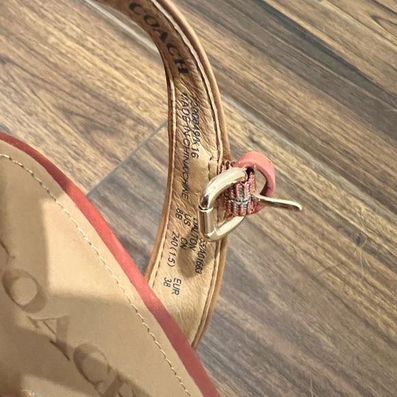 Coach sandals - Picture 3 of 5